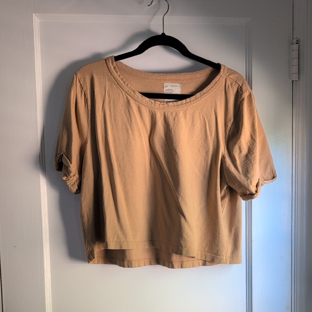 Casual Tan Cropped Tee